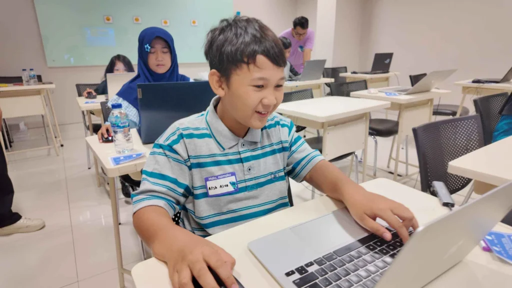 Manfaat Coding untuk Anak: Meningkatkan Kemampuan Komunikasi